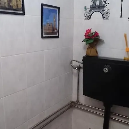 Quarto em Acomodações Particulares Al Pinheiro 66 Porto